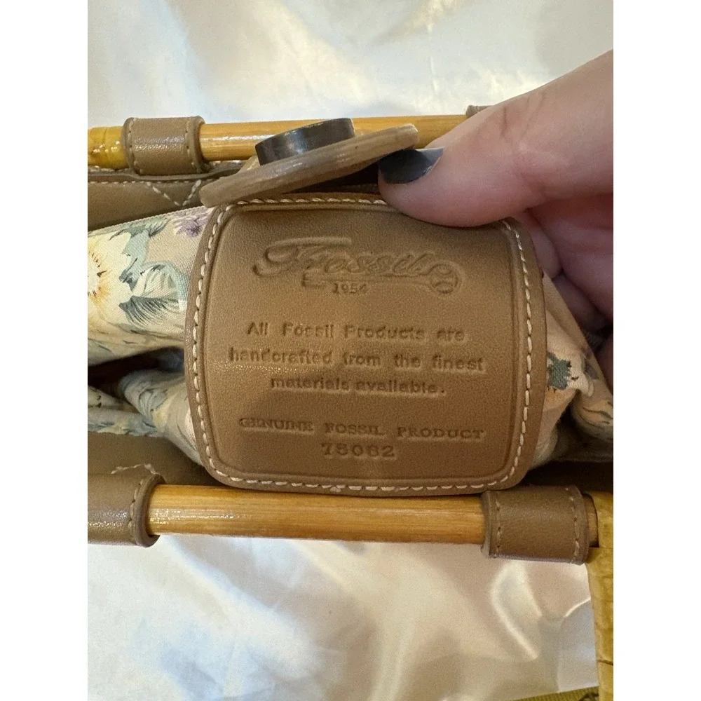 Vintage Fossil Woven Bamboo Wooden Handle Boho style Satchel Purse no strap - Picture 6 of 7